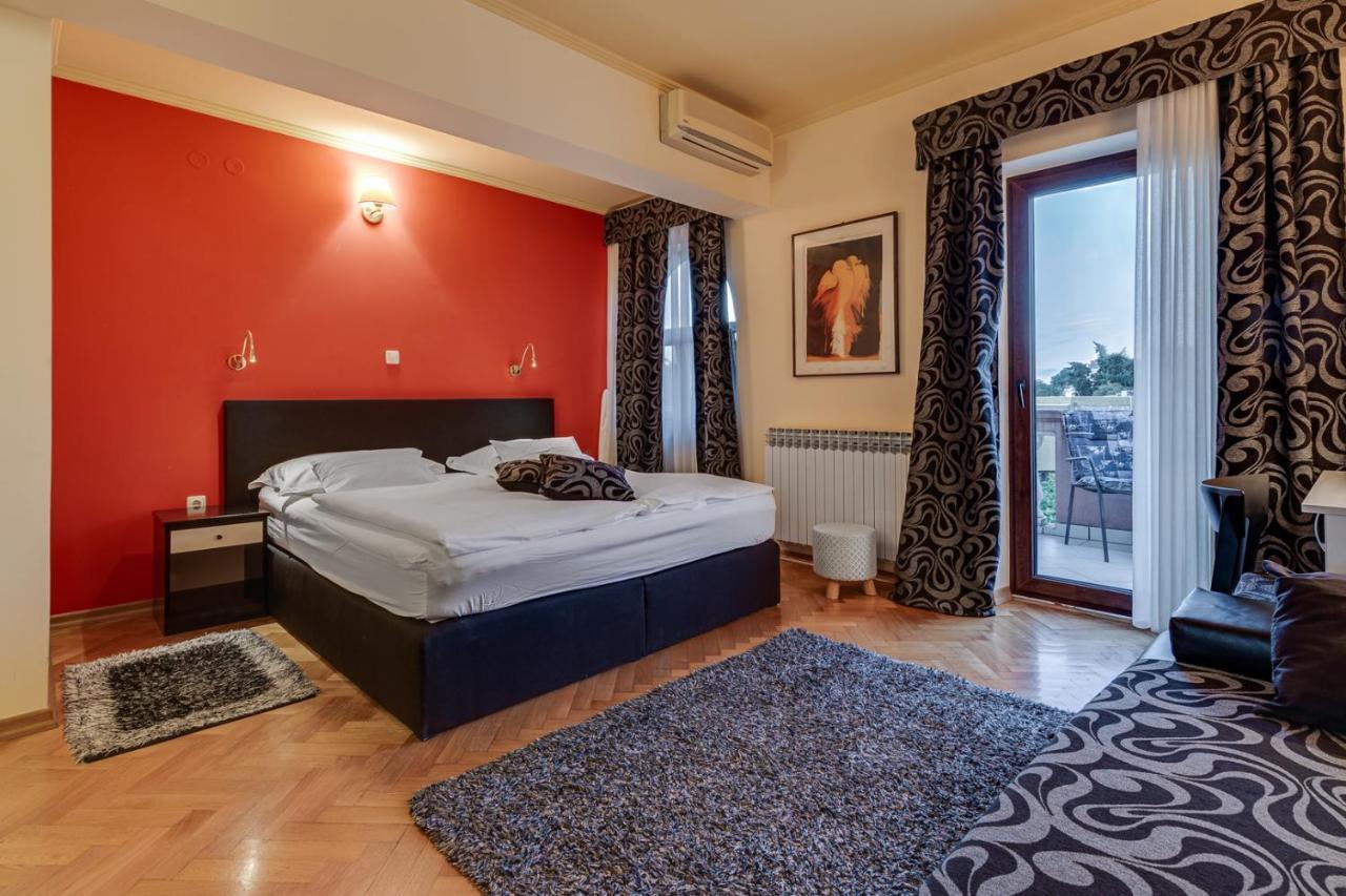 Marinko Hotel 3*