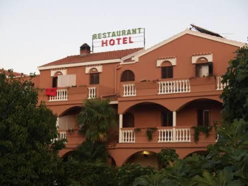 Marinko Hotel